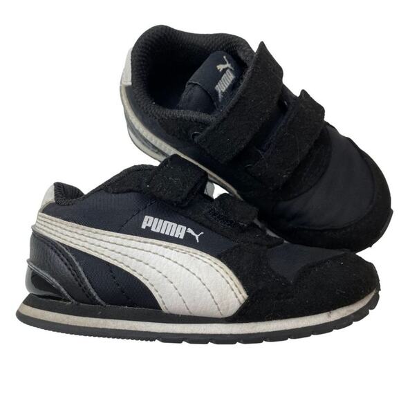 Puma Sneakers in Black. Size 6 - Picture 6 of 8
